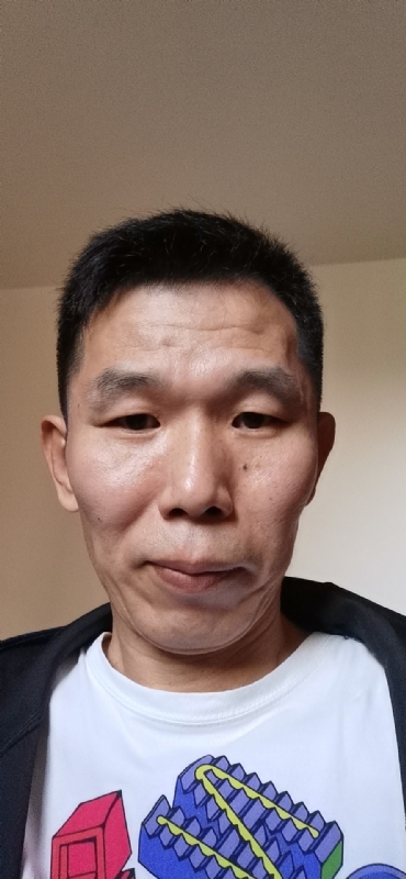晃晃悠悠的第一张照片--黄冈相亲服务中心