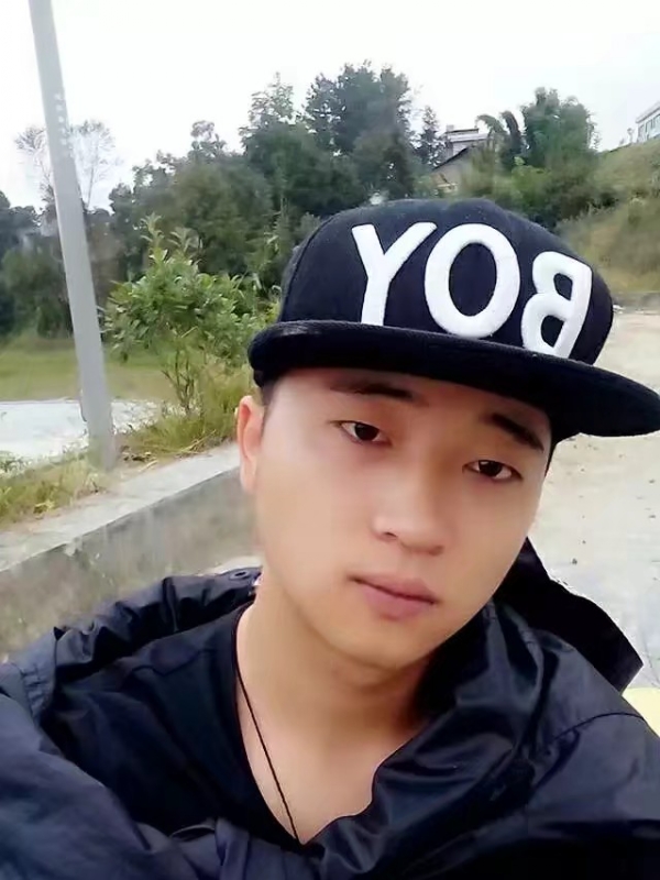 南来北往的第一张照片--黄冈相亲服务中心