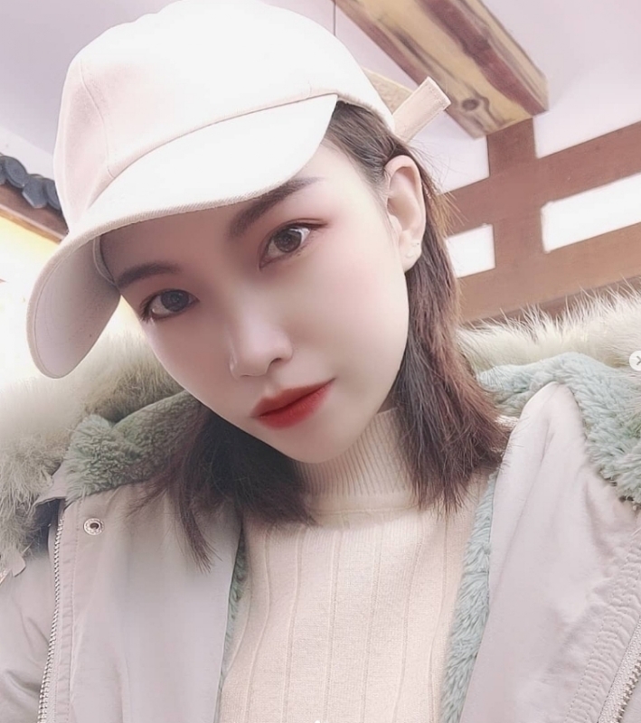 小婉的第一张照片--黄冈相亲服务中心
