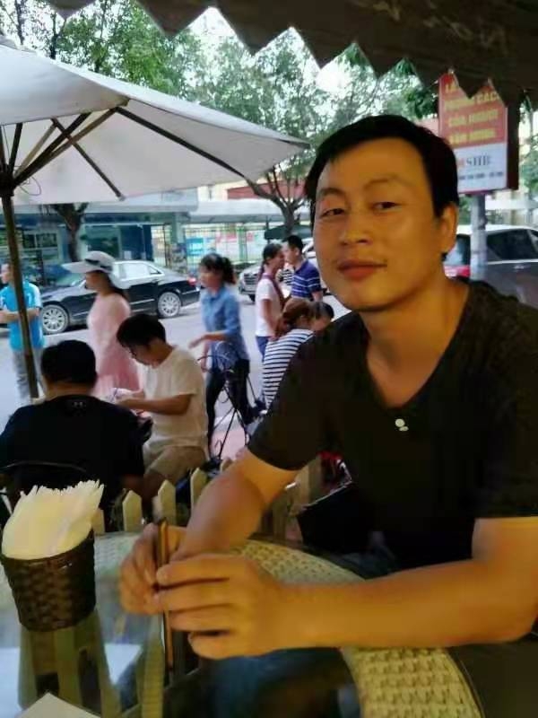 广州相亲的第一张照片--黄冈相亲服务中心