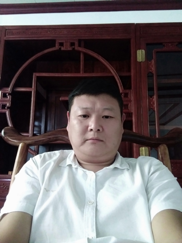 狼图腾的第一张照片--黄冈相亲服务中心