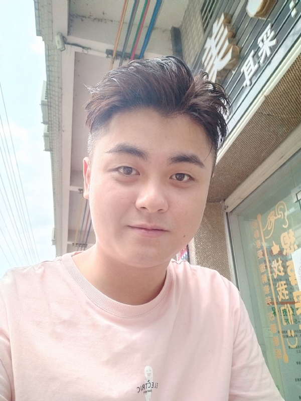 李健诚的第一张照片--黄冈相亲服务中心