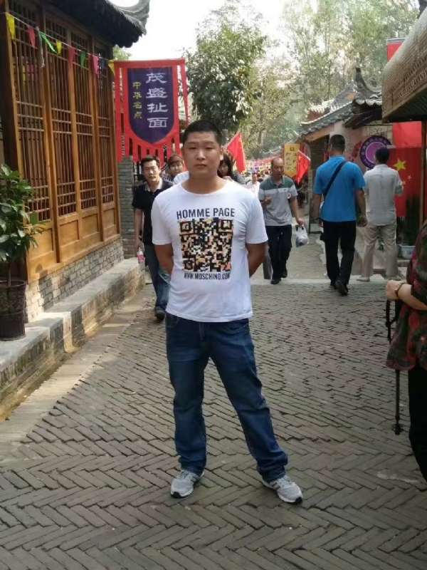 奥沙利龙的第二张照片--黄冈相亲服务中心