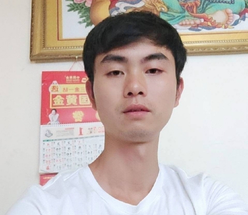 刘利的第一张照片--黄冈相亲服务中心