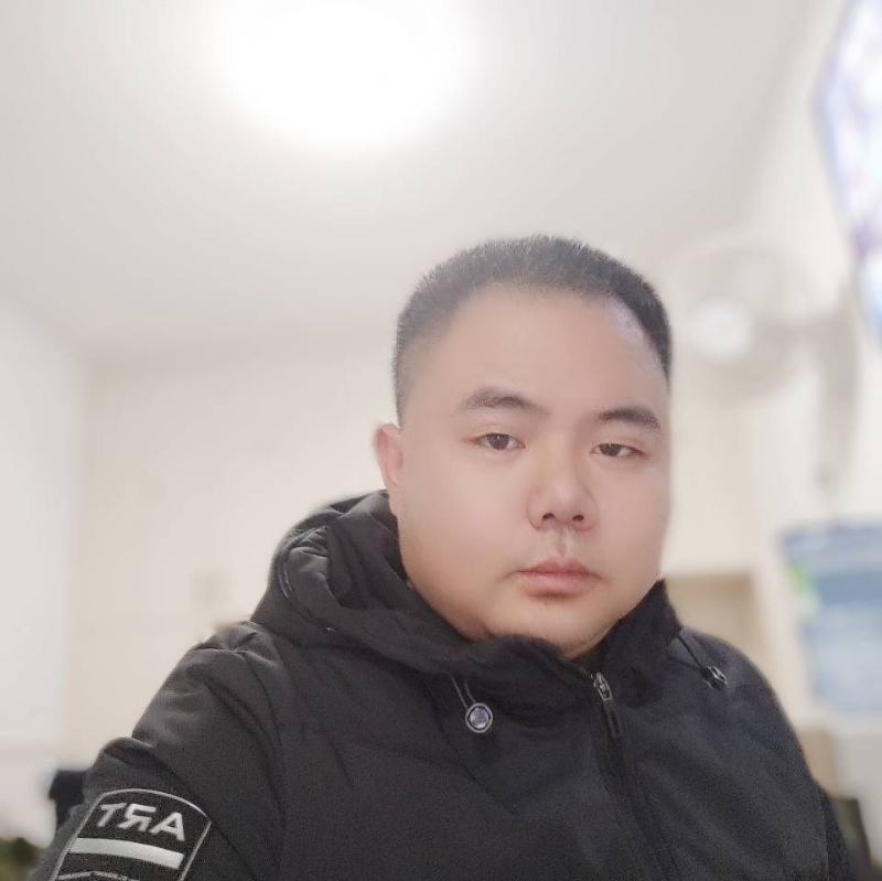 珍惜眼前人的第一张照片--黄冈相亲服务中心