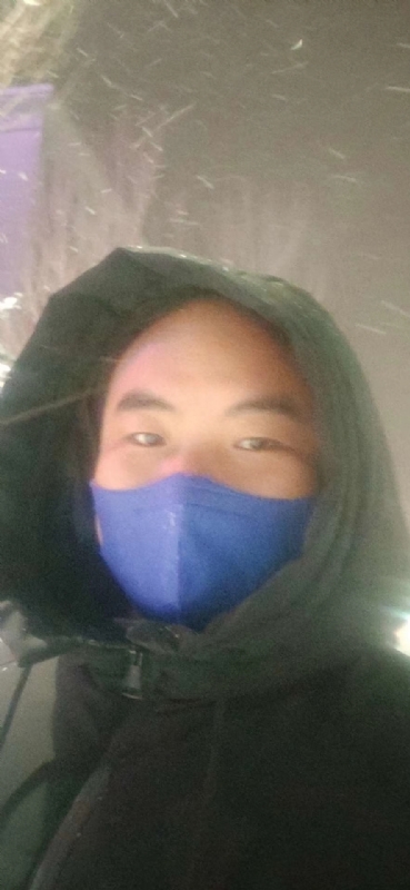 海子的第一张照片--黄冈相亲服务中心