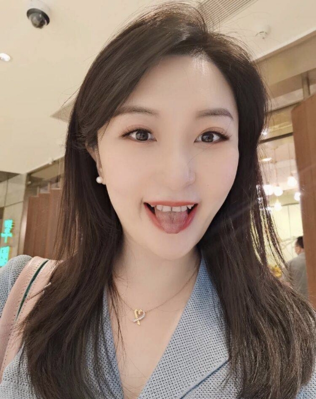 Judy的第三张照片--黄冈相亲服务中心