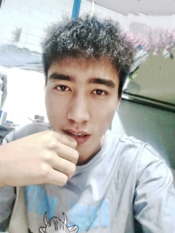 未来可期的第二张照片--黄冈相亲服务中心