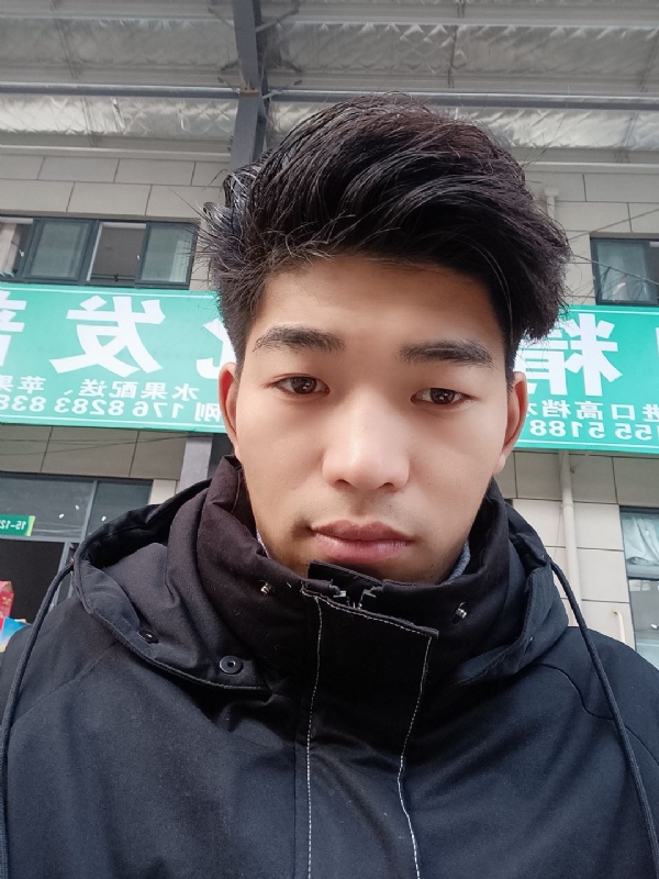AA的第一张照片--黄冈相亲服务中心