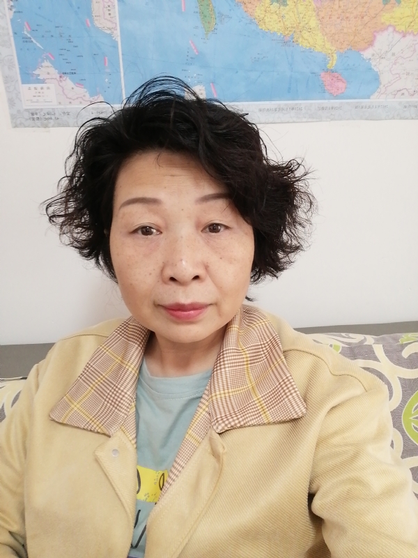 香水百合的第一张照片--黄冈相亲服务中心