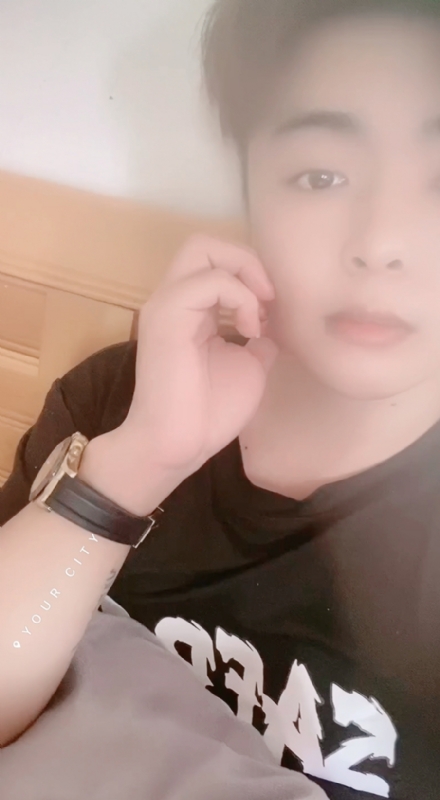 90后的第二张照片--黄冈相亲服务中心
