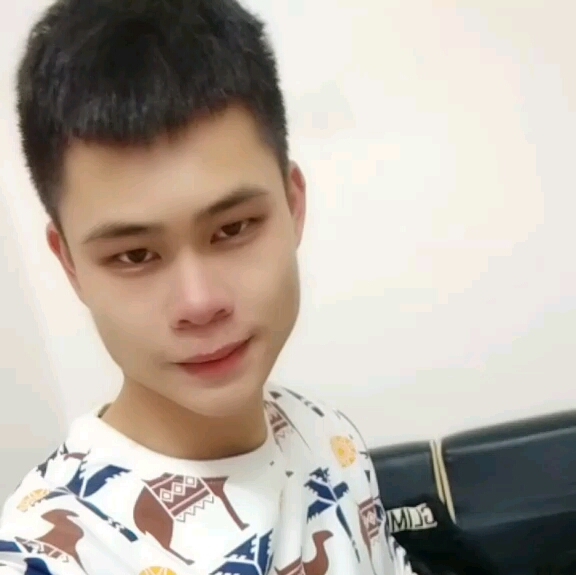 浪子的第一张照片--黄冈相亲服务中心