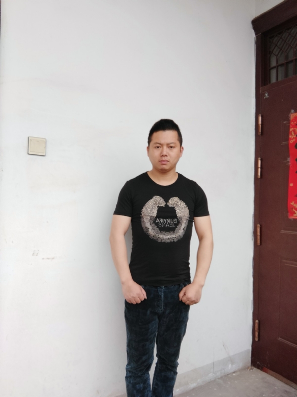 萧萧的第一张照片--黄冈相亲服务中心