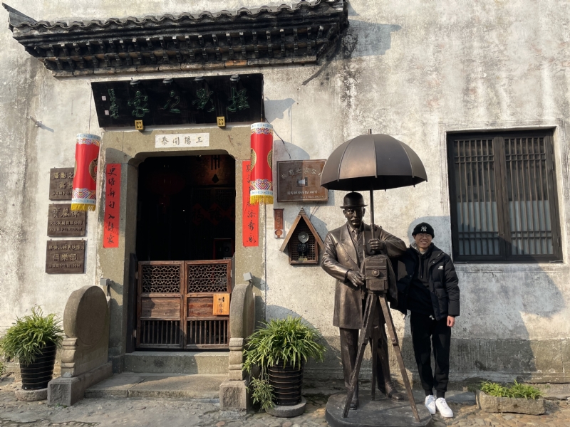 喝可乐的猫的第一张照片--黄冈相亲服务中心