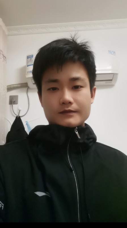 Mr丶Cui的第二张照片--黄冈相亲服务中心