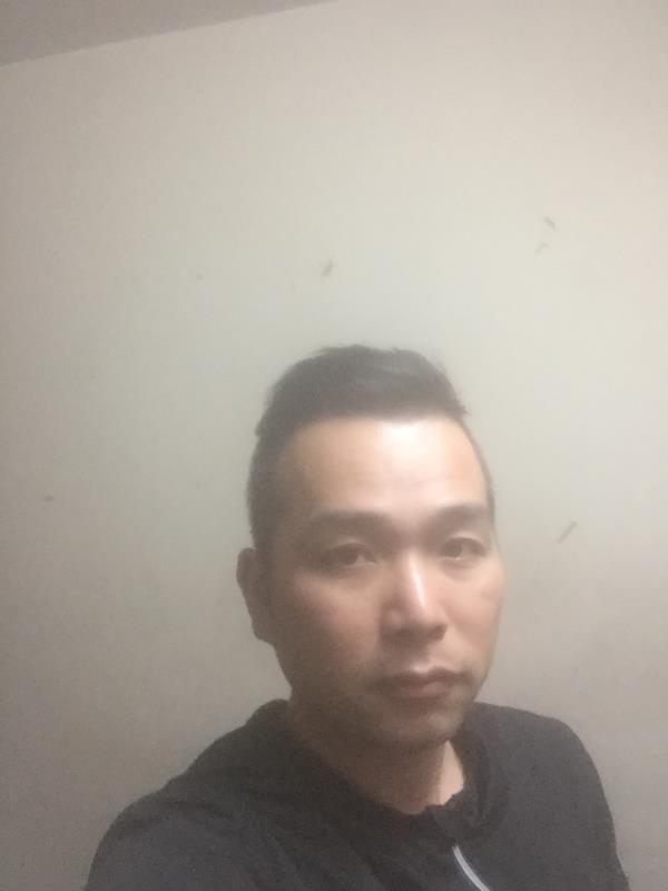 俊君的第一张照片--黄冈相亲服务中心