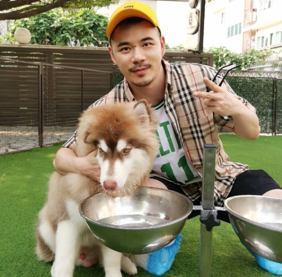 坚持的第一张照片--黄冈相亲服务中心