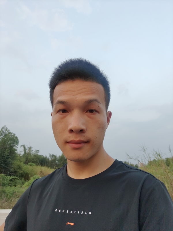 大龙的第一张照片--黄冈相亲服务中心