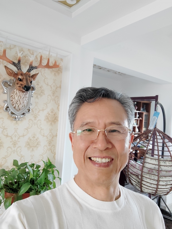 坐看云起时的第一张照片--黄冈相亲服务中心