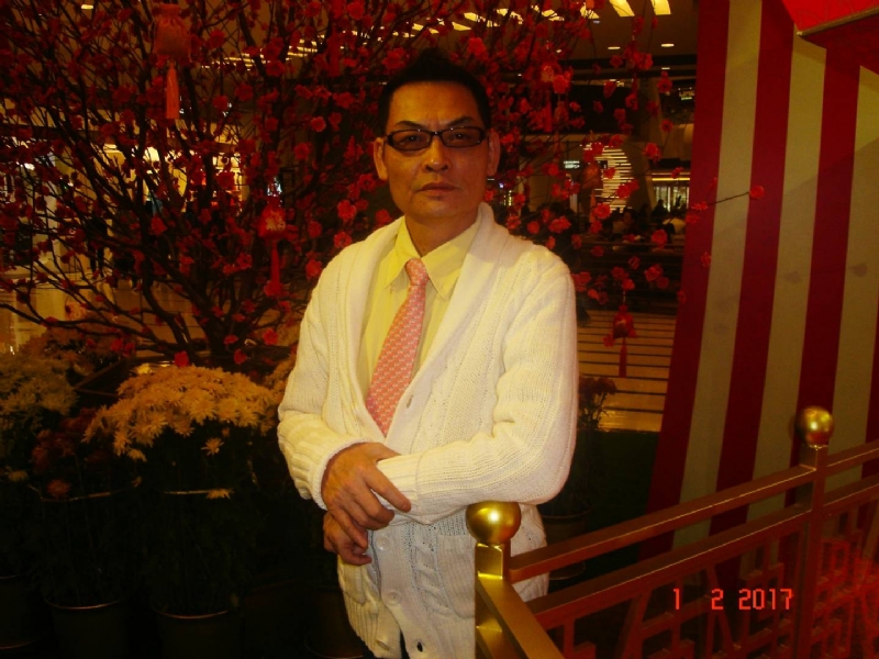sun的第三张照片--黄冈相亲服务中心