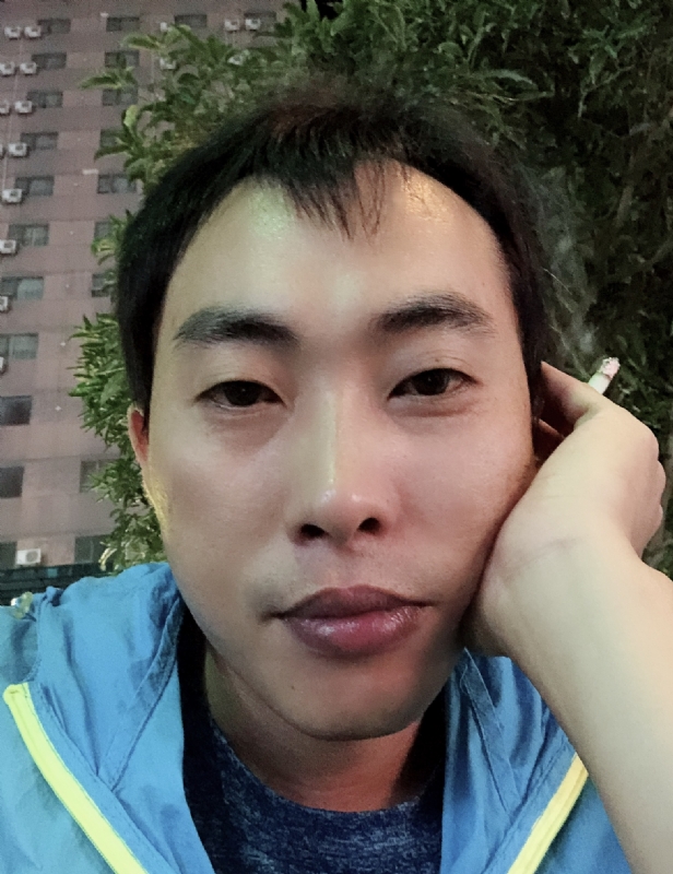 一直在路上的第一张照片--黄冈相亲服务中心