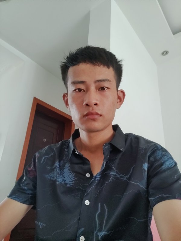 彳亍的第一张照片--黄冈相亲服务中心