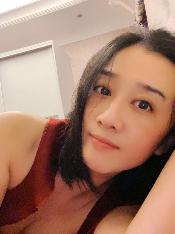 HongYu的第一张照片--黄冈相亲服务中心