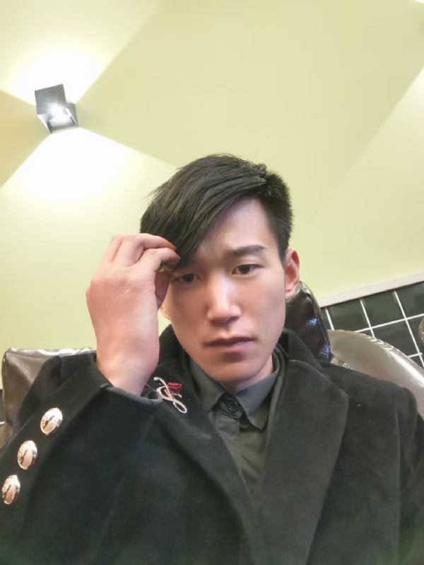 唯美的爱情故事的第三张照片--黄冈相亲服务中心