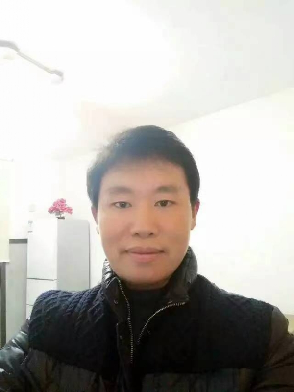 擎天柱的第一张照片--黄冈相亲服务中心