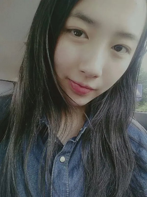 小她的第一张照片--黄冈相亲服务中心
