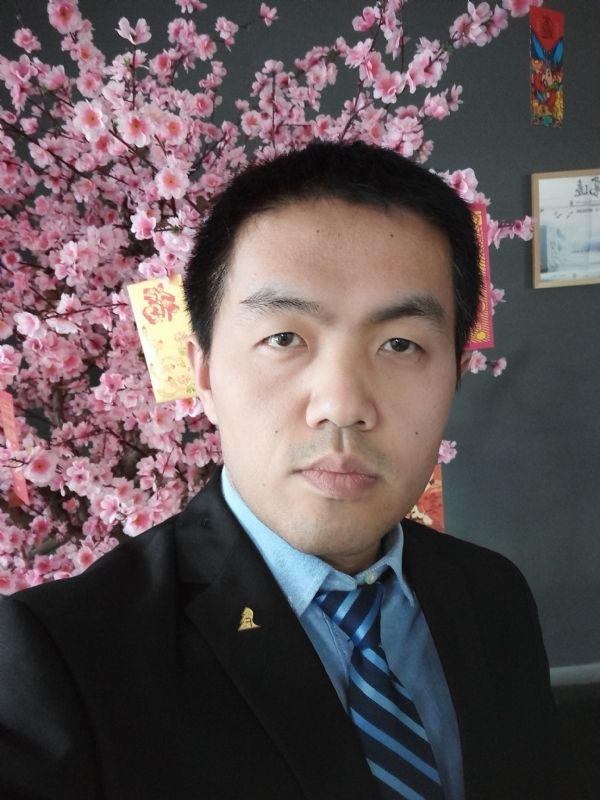我就是个翻译的第一张照片--黄冈相亲服务中心