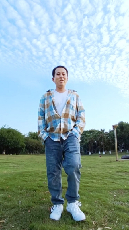 曹先生的第一张照片--黄冈相亲服务中心