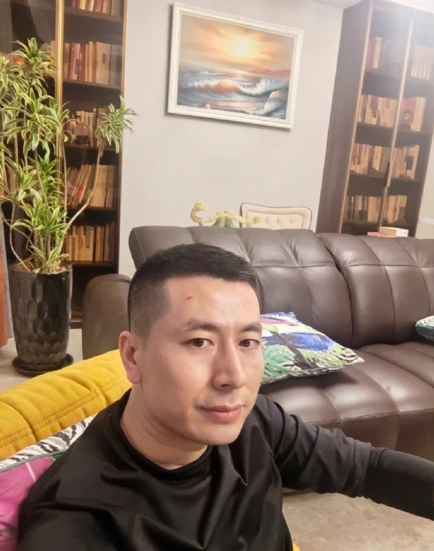 Gs的第二张照片--黄冈相亲服务中心