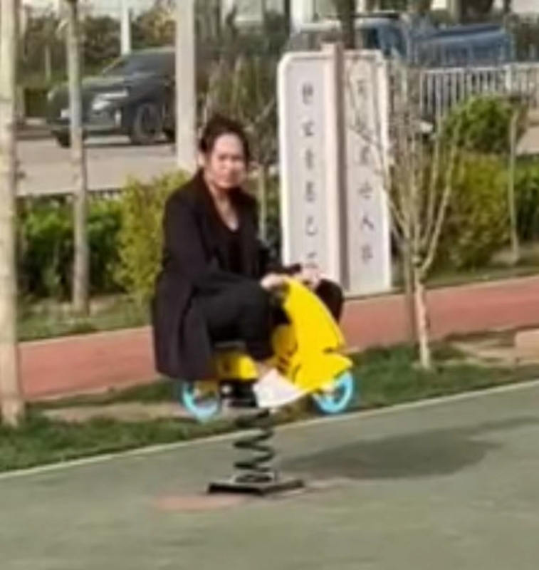 郎海英的第一张照片--黄冈相亲服务中心