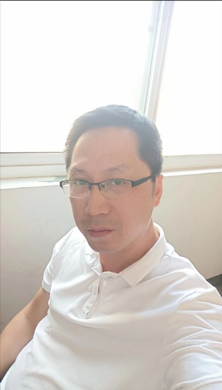 划过生命的流星的第一张照片--黄冈相亲服务中心