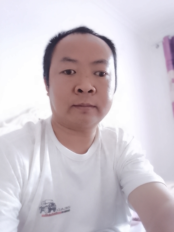张家小伙子的第四张照片--黄冈相亲服务中心