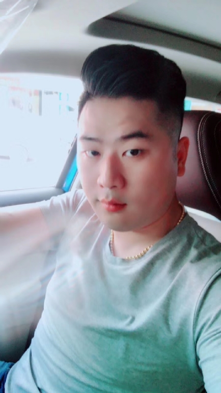 爱吃冰西瓜的猪的第一张照片--黄冈相亲服务中心