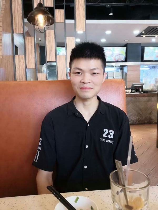 Mickey的第一张照片--黄冈相亲服务中心