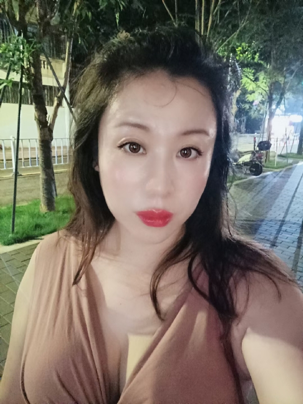 叶子青青的第二张照片--黄冈相亲服务中心
