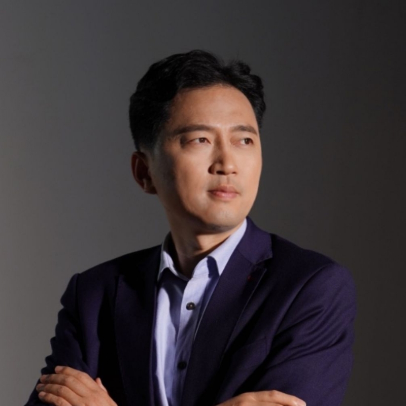 诗与远方的第一张照片--黄冈相亲服务中心
