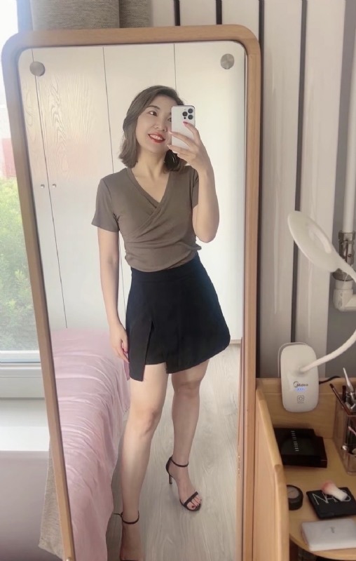 丽波的第二张照片--黄冈相亲服务中心