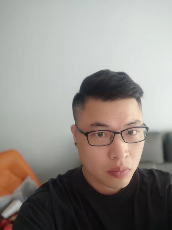 Vincent的第一张照片--黄冈相亲服务中心