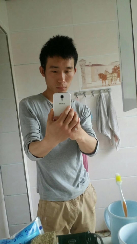蔚蓝天空的第一张照片--黄冈相亲服务中心