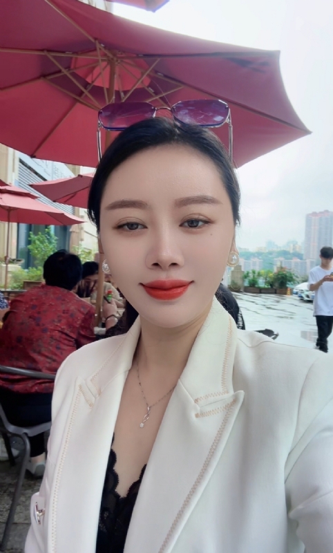 Angela的第一张照片--黄冈相亲服务中心
