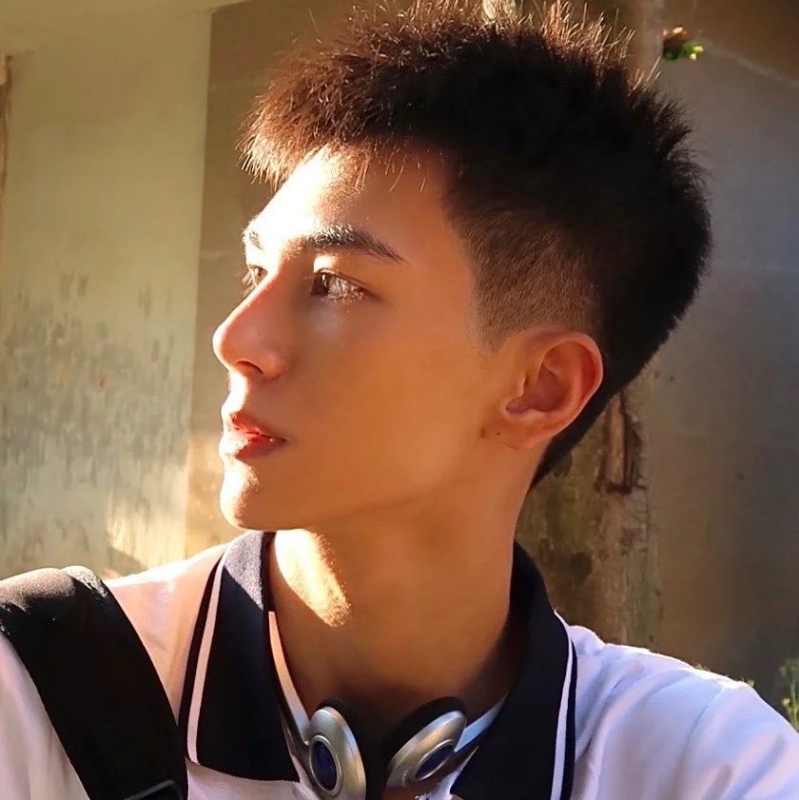 努力是一种态度的第一张照片--黄冈相亲服务中心