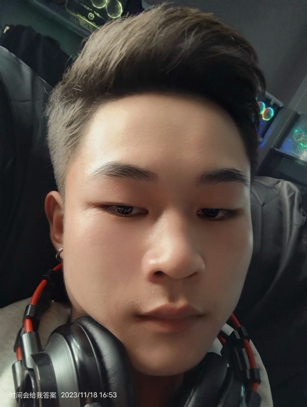 烦烦的小林的第一张照片--黄冈相亲服务中心