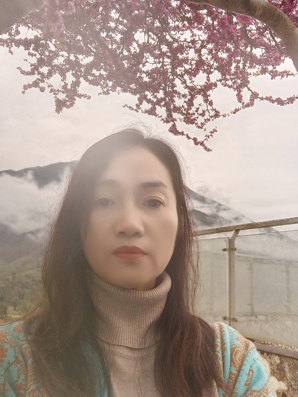 悠然馨歆的第一张照片--黄冈相亲服务中心