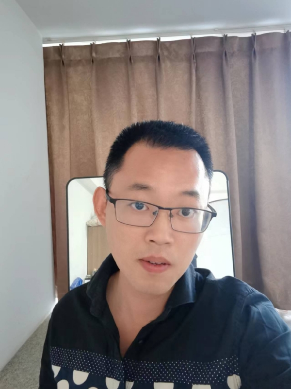 lips11的第一张照片--黄冈相亲服务中心