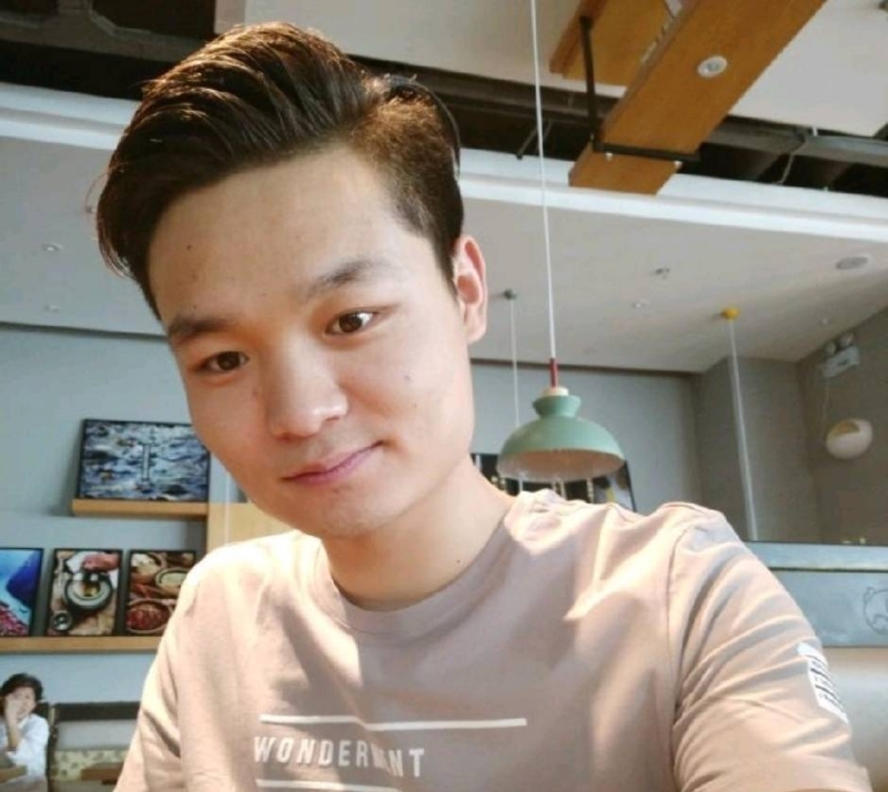 裴海洋的第一张照片--黄冈相亲服务中心