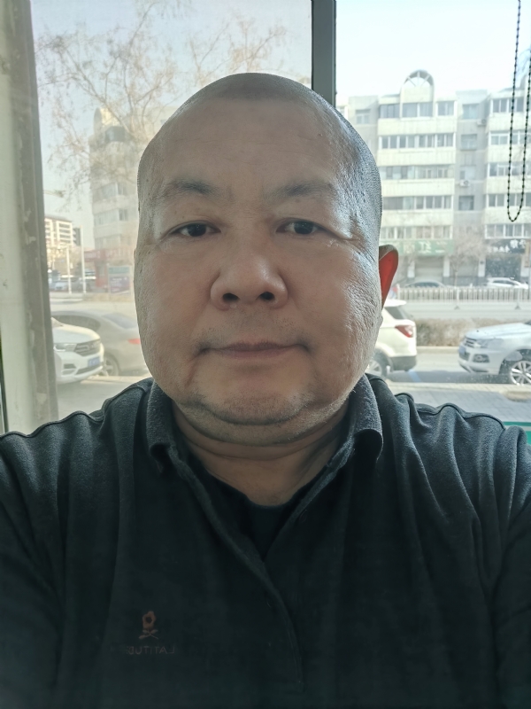 穆萨的第一张照片--黄冈相亲服务中心